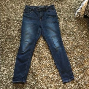 Old Navy skinny jeans